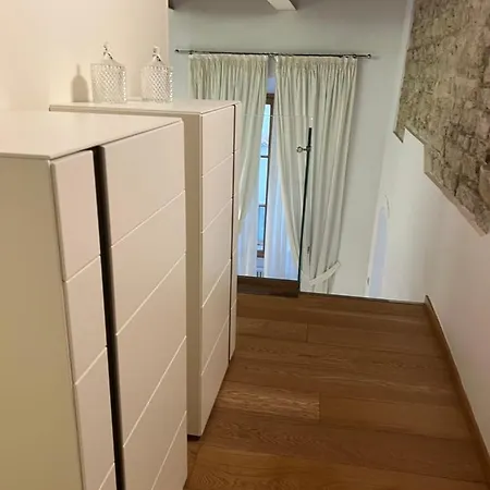 Elegante Borgo San Jacopo Apartman