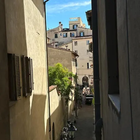 Elegante Borgo San Jacopo