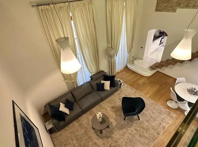 Elegante Borgo San Jacopo Appartamento *